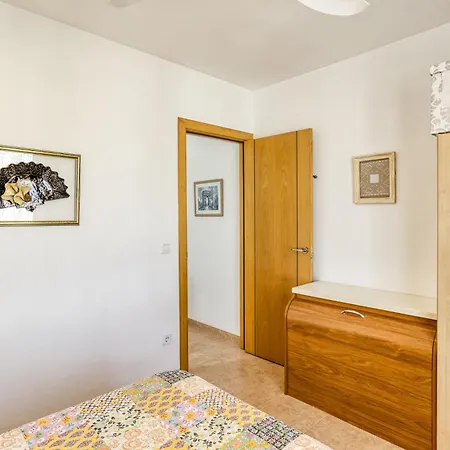 Romani, Con Piscina Holiday home