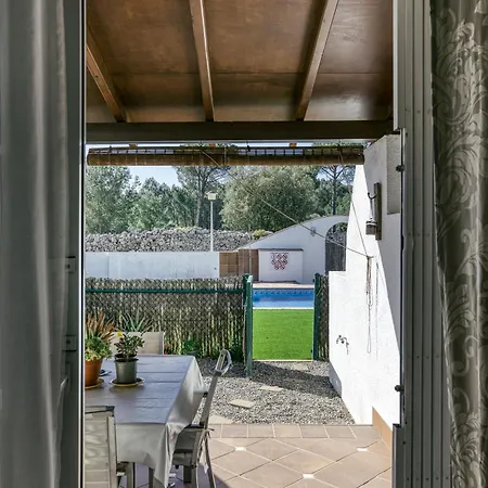 Romani, Con Piscina Holiday home