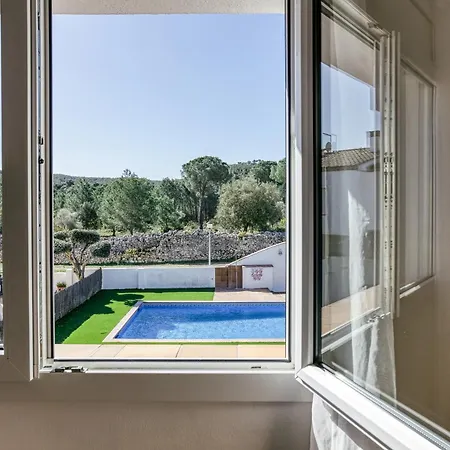 Holiday home Romani, Con Piscina